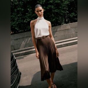 Zara Pleated Midi dress in Chocolate Brown